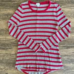 Old Navy red and gray top